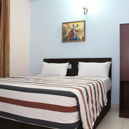 Maryland Bluespring Hotel מראה חיצוני תמונה