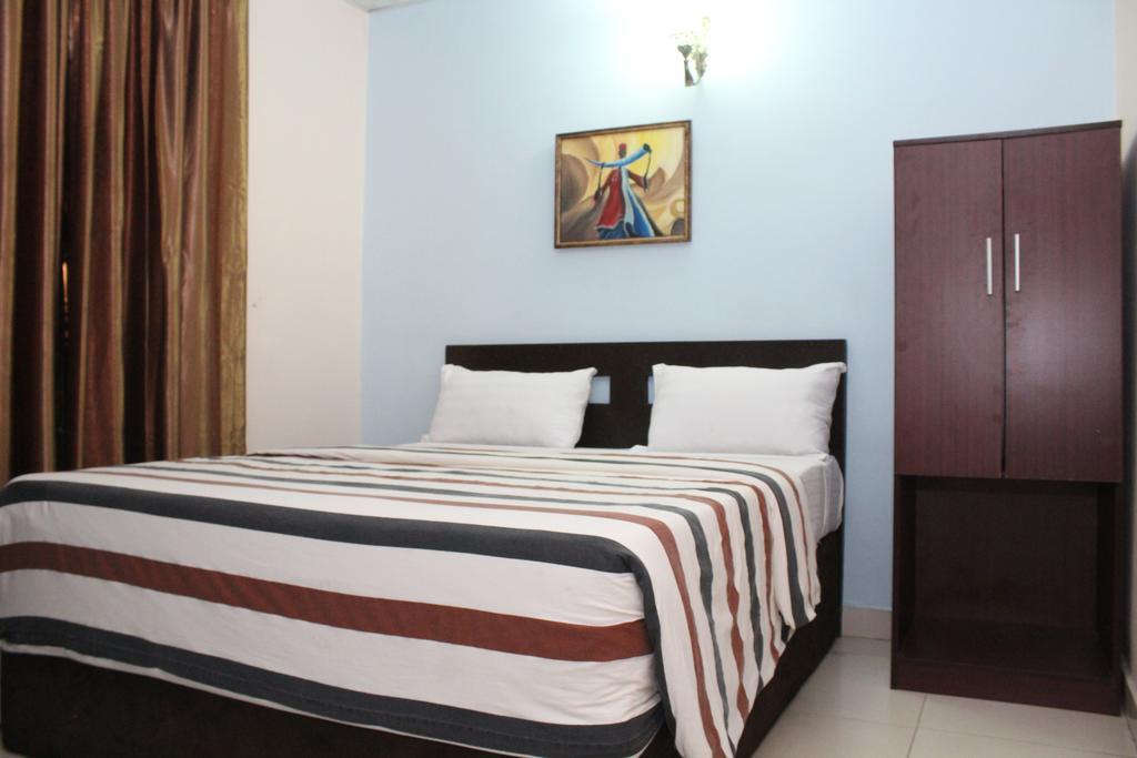 Maryland Bluespring Hotel מראה חיצוני תמונה
