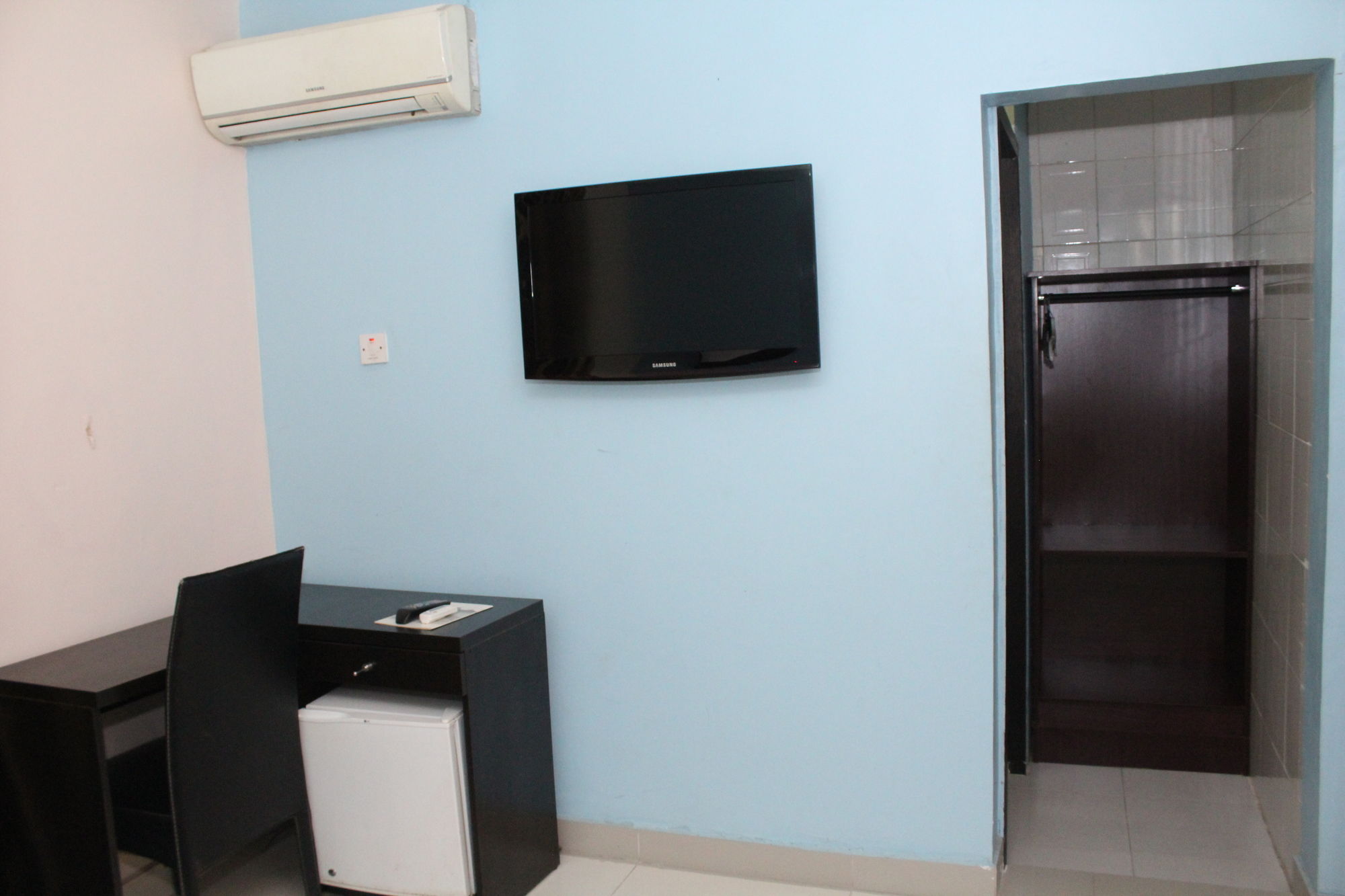 Maryland Bluespring Hotel מראה חיצוני תמונה